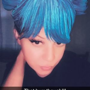 Meet your Posher, Christina